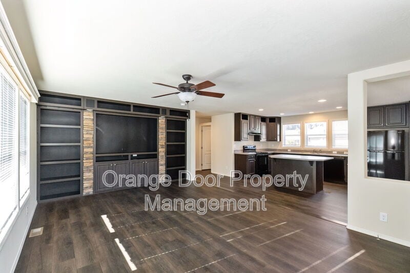 Photo - 2106 Southeast Richmond Lane