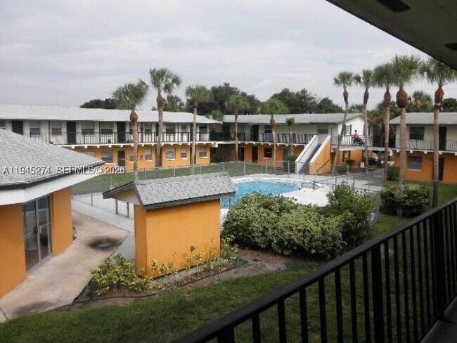 1711 Dixon Blvd Unit 208