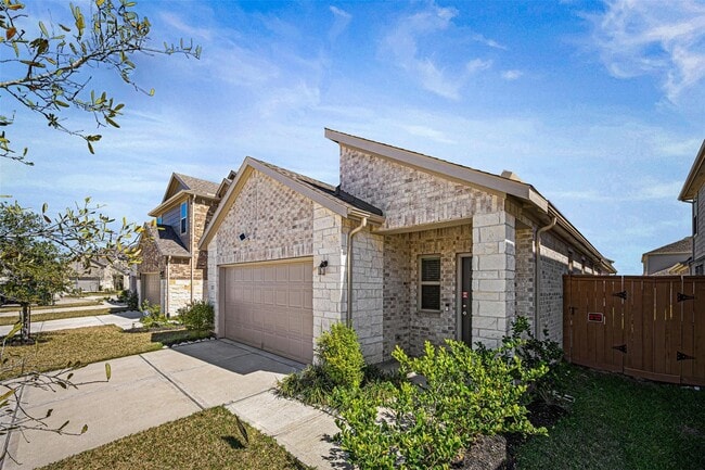 Photo - 21127 Dolphin Bay Ln