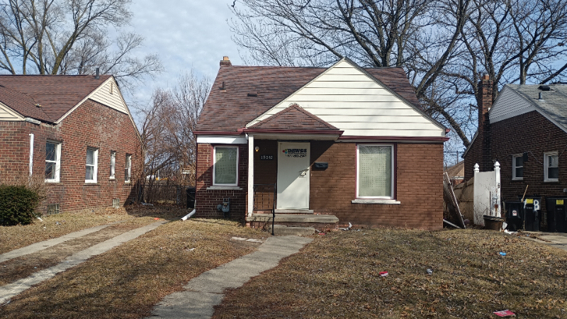 Photo - 19010 Rosemont Ave House