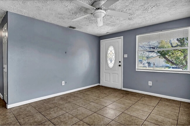 Photo - 4301 W Arch St