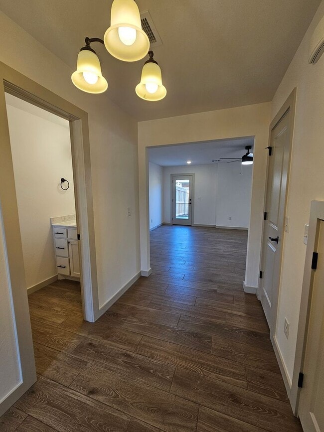Photo - (3) Bed/(2.5) Bath Townhome Avail NOW! New Construction!