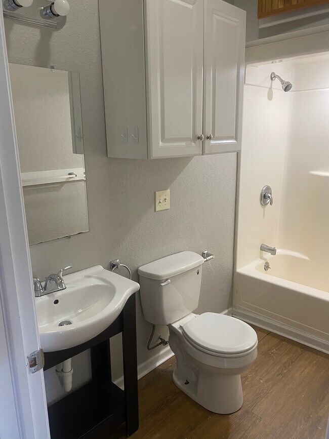 Photo - 3829 N Main St Unit 1