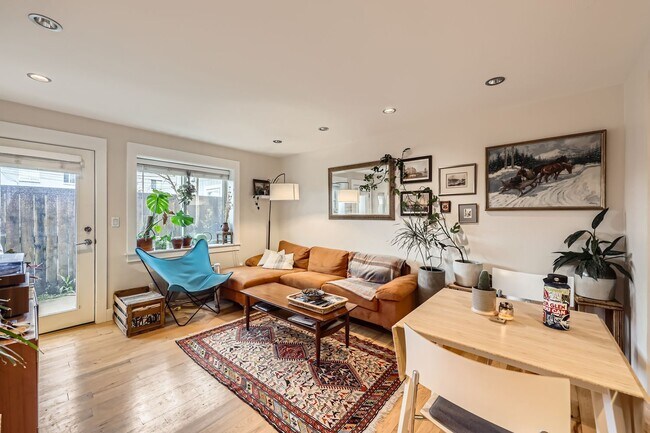 Photo - 2460 W Caithness Pl