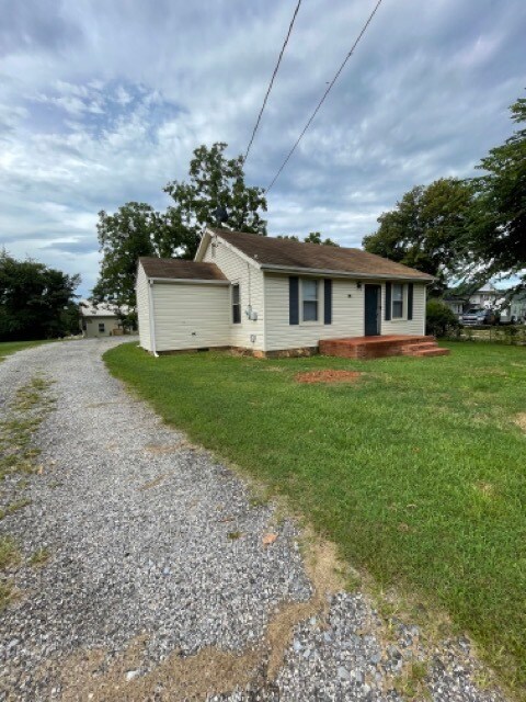 Photo - 146 Dixie Airport Rd