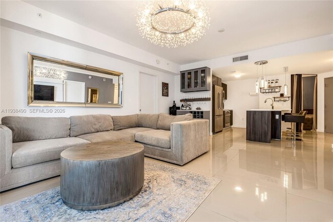 Photo - 488 NE 18th St Unidad 1511