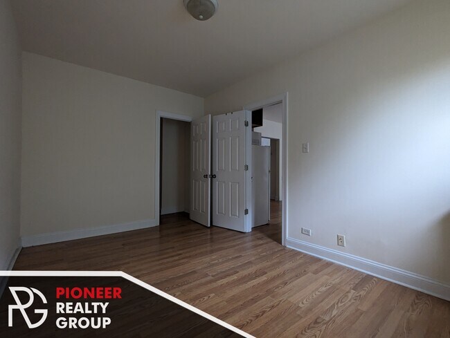 Photo - 2600 N Kimball Ave