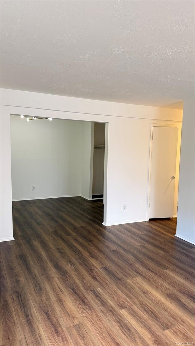 Photo - 440 Carpenter Ave