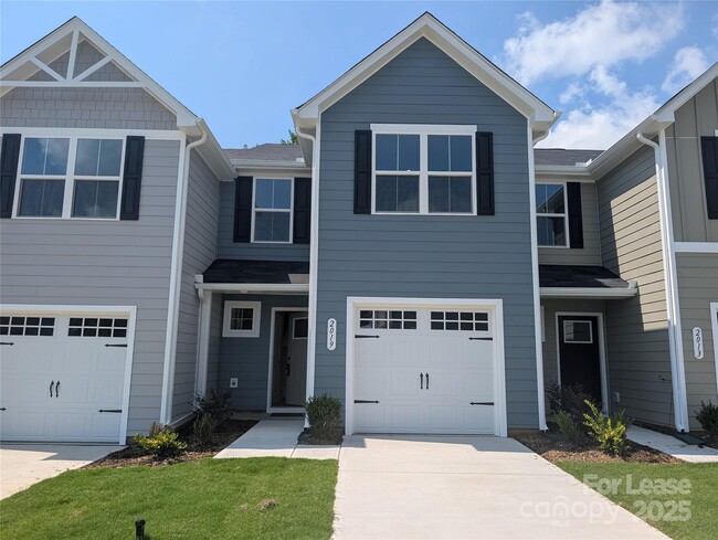 Building Photo - 2019 Stephens Farm Dr Rental
