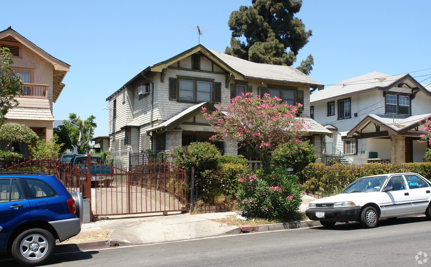 Primary Photo - 2765 Francis Ave