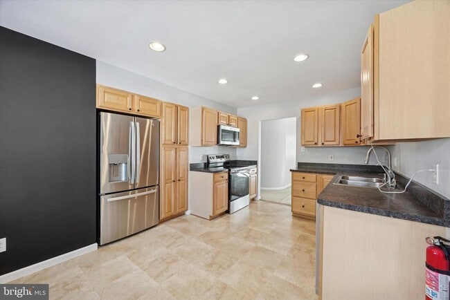 Photo - 318 Brentwood Ave