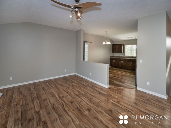 Photo - 8228 N 147th St