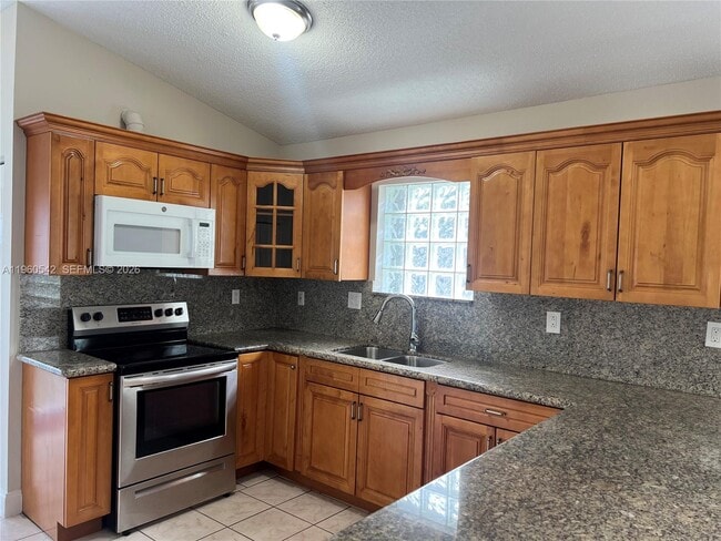 Photo - 14225 SW 149th Ave