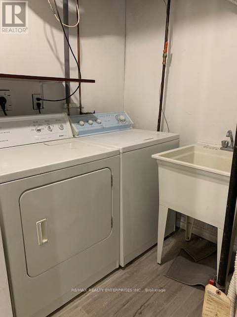 Photo - 80 Strathaven Dr