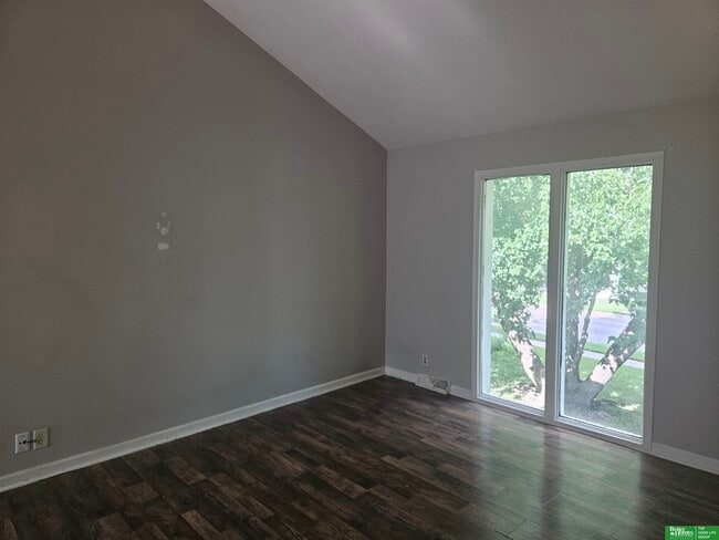 Photo - 4318 N 129th St