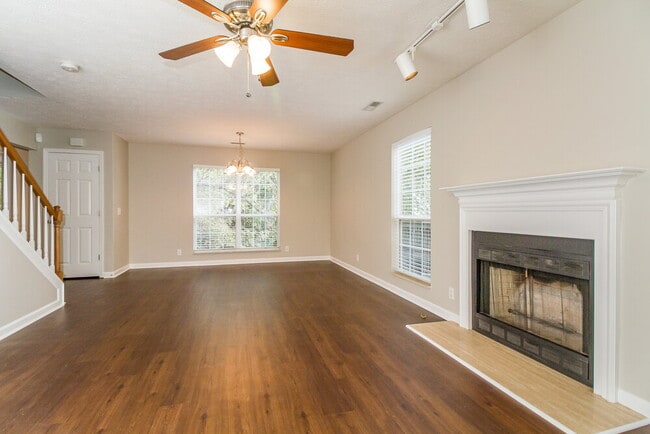 Photo - 3544 Glenfalls Dr