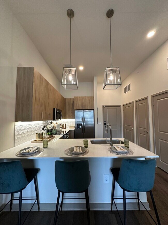 Photo - 5649 Bois D Arc Rd Unidad 1213