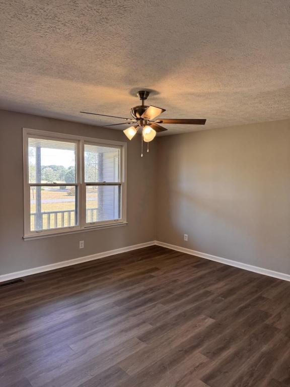 Photo - 5470 Stacy Springs Rd