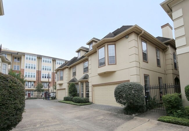 Building Photo - 4242 Jack St