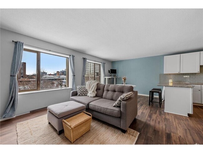 Building Photo - 15 S 1st St Unit A410 Rental
