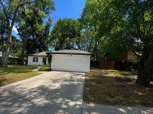 Photo - 4179 Dawnridge Rd E