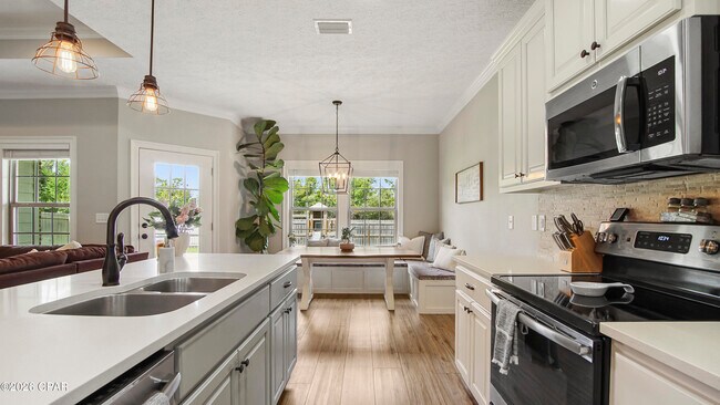 Photo - 3825 Cedar Park Dr