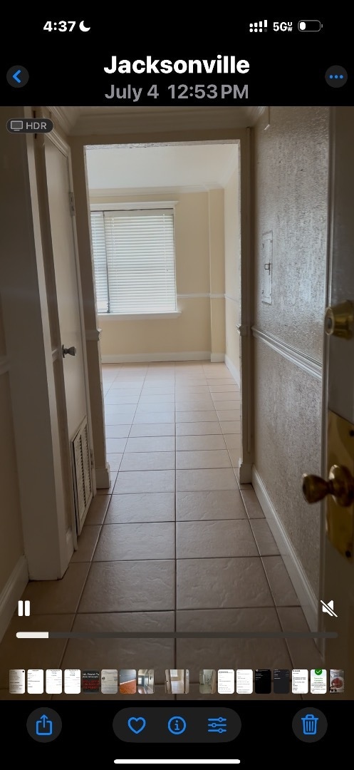Photo - 311 E Ashley St