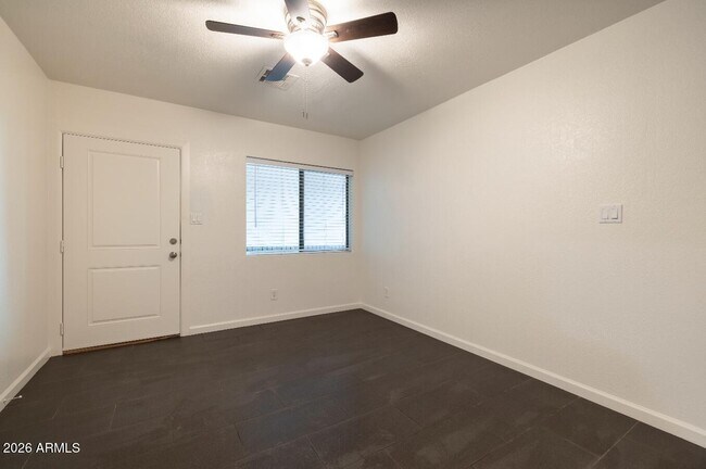 Photo - 3034 N 35th St Unit 3