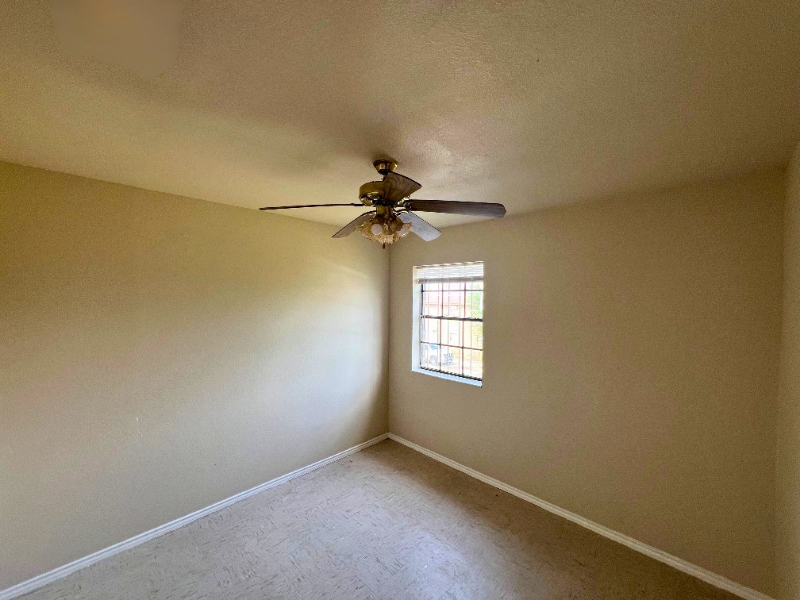 Photo - 3103 E Price St