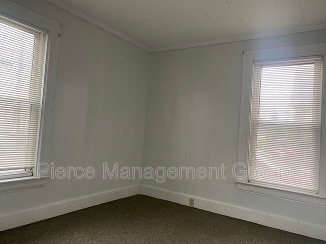 Photo - 308 Bartlett St Unit 1