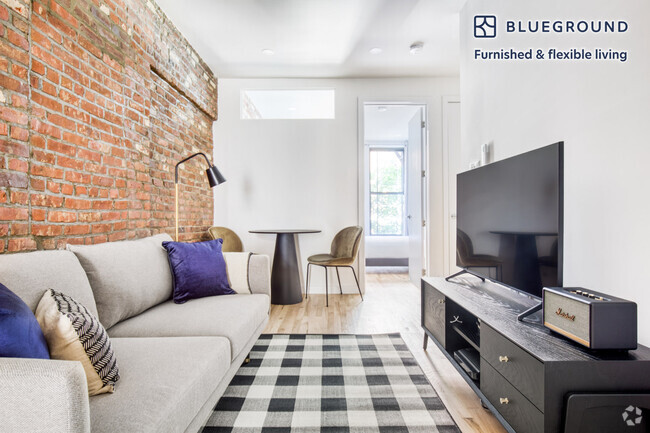 Building Photo - 248 Elizabeth St Rental