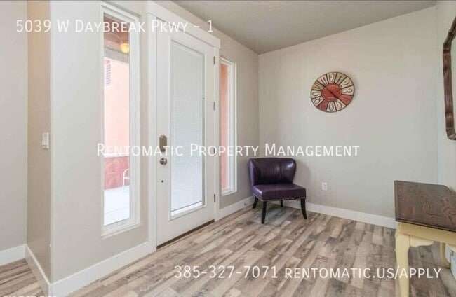 Photo - 5039 W Daybreak Pkwy