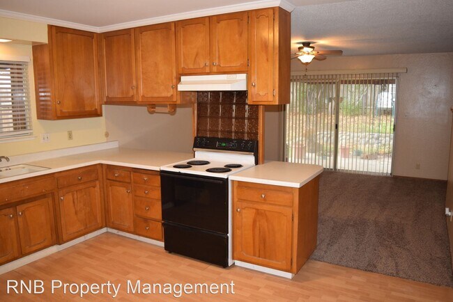 Photo - 4 br, 2 bath House - 6898 Kettering Circle