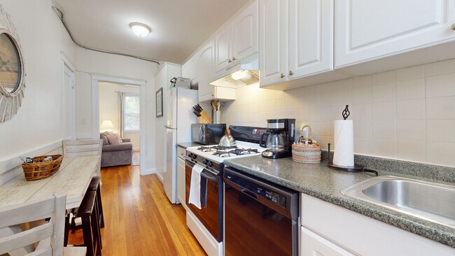 Photo - 191 Kent St Unit 3