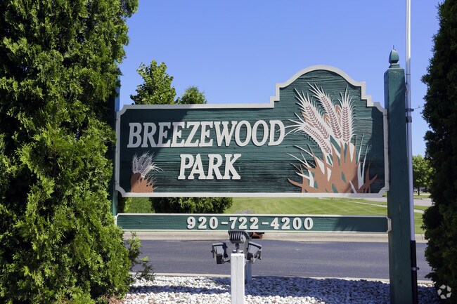 BREEZEWOOD APARTMENTS