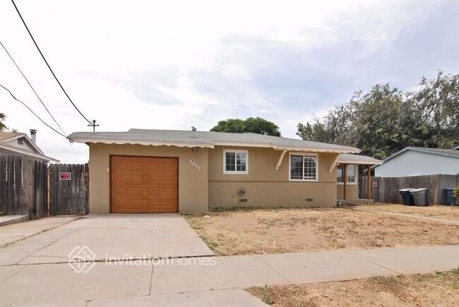 Building Photo - 2049 E Lincoln Ave Rental