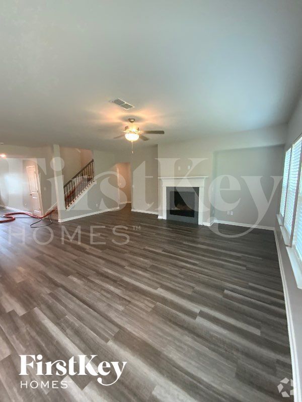 Building Photo - 400 Bowfin Trl Rental
