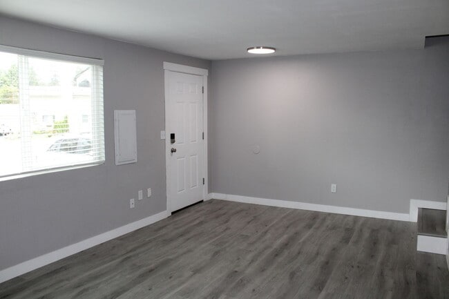 Photo - 10617-10617 10th Ave Ct S