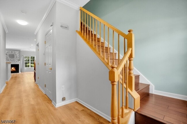 8 Allister Ct