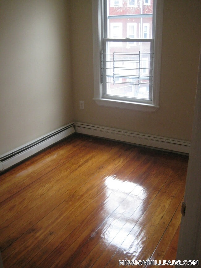 Photo - 35 Harold St Unit 2