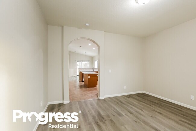 Photo - 2558 W Lynne Ln