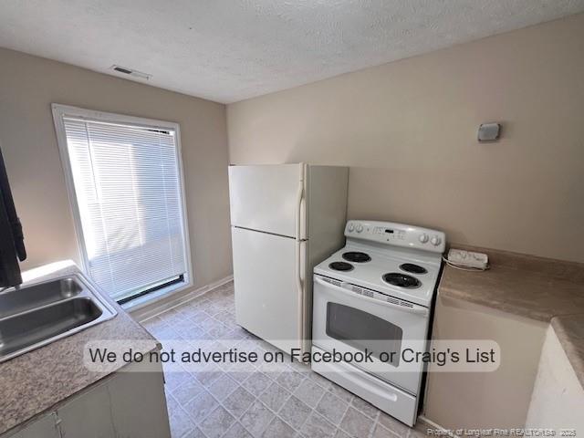 Photo - 1410 Tangora Ln