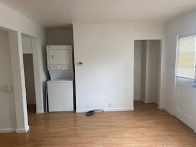 Photo - 15 Werden St