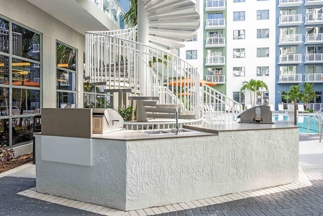 Photo - Lazul North Miami Beach Apartments