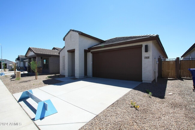 Photo - 7818 N 79th Ave
