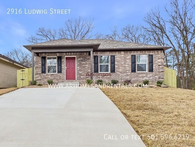 Building Photo - 2916 Ludwig St