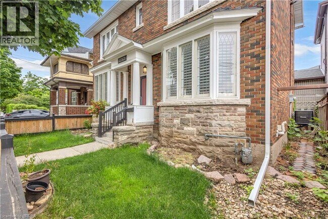 Photo - 41 Waterloo St