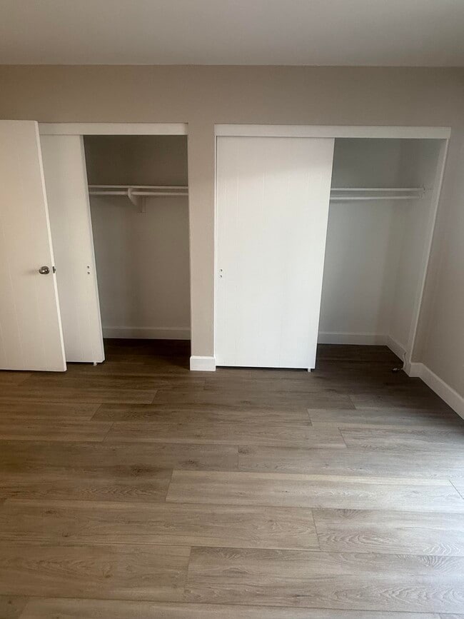 Photo - 6152 Warner Ave Apartamentos Unidad A