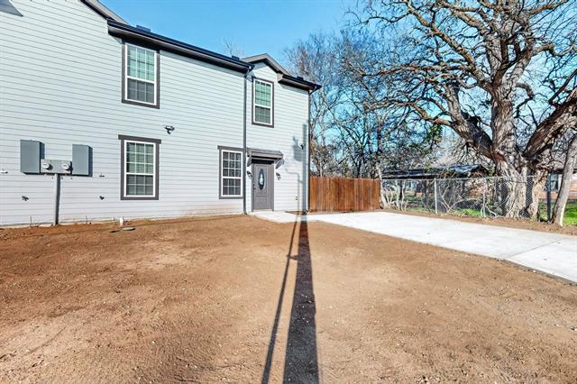 Photo - 805 Fletcher St