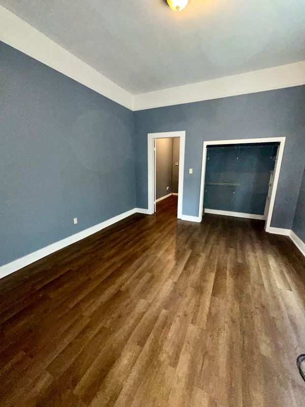 Photo - 455 Avenue A